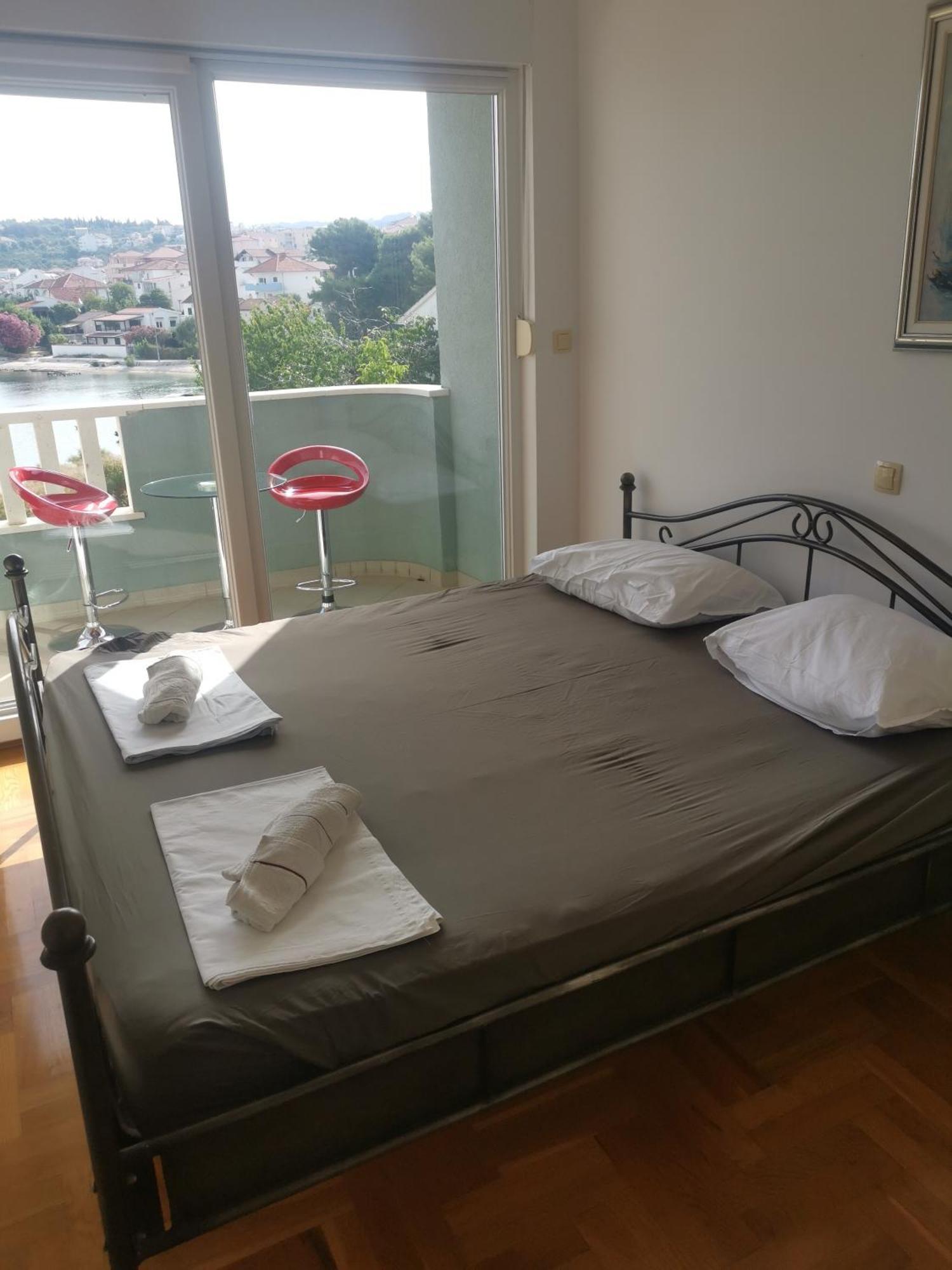 Apartment Croatika On The Beach 特罗吉尔 外观 照片